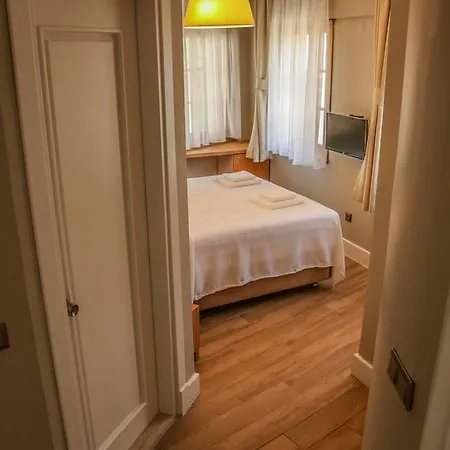 Rumeli Bed & Breakfast *
